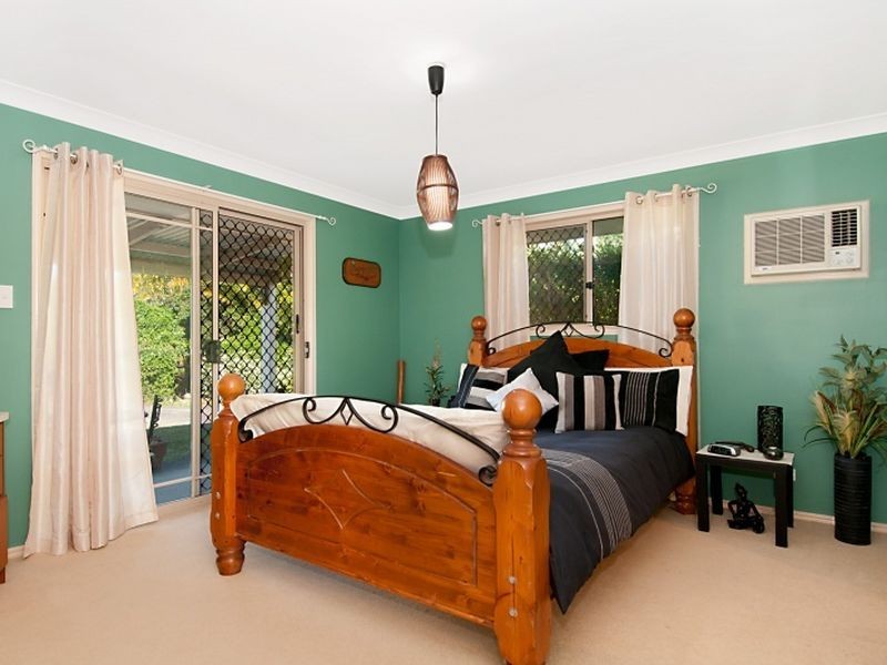 33 Timbertrail Place, Morayfield QLD 4506