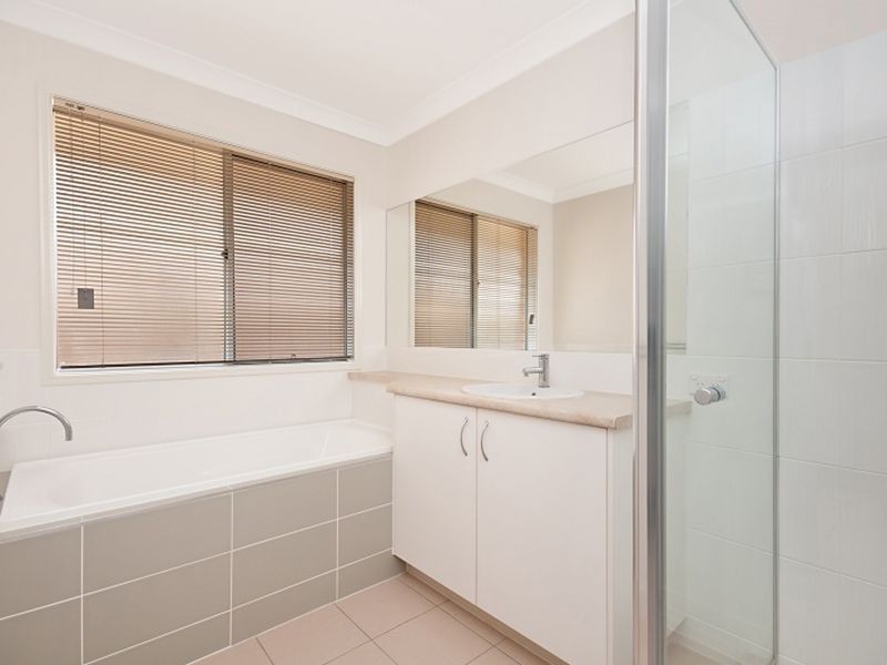 36 Desmond Street, Narangba QLD 4504