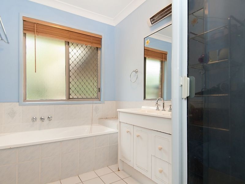 3 Silvereye Court, Narangba QLD 4504