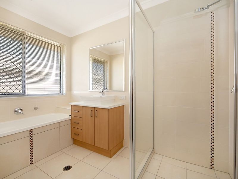 59 Sandstone Boulevard, Ningi QLD 4511