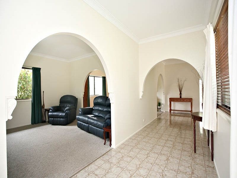 324 Forest Hills Drive, Morayfield QLD 4506