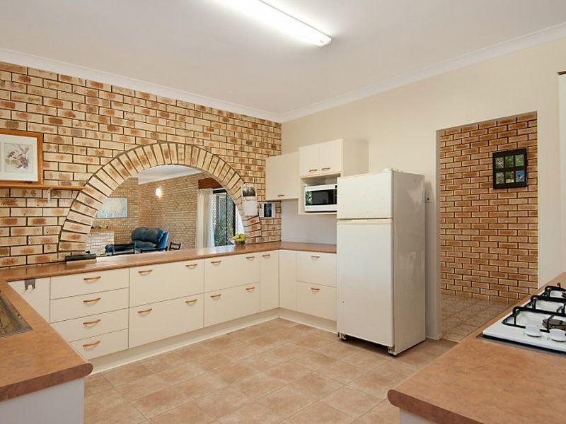 324 Forest Hills Drive, Morayfield QLD 4506