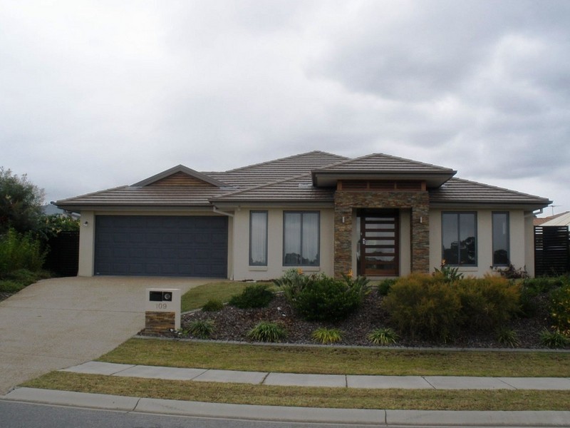 109 Macdonald Drive, Narangba QLD 4504