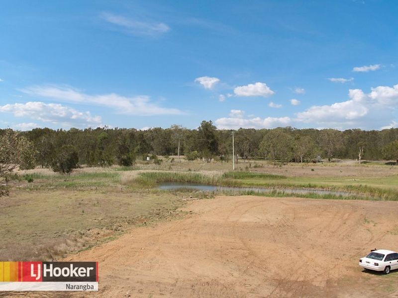 786 Beachmere Road, Beachmere QLD 4510