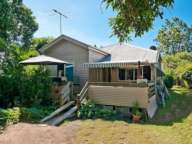 1220 Oakey Flat Road, Narangba QLD 4504