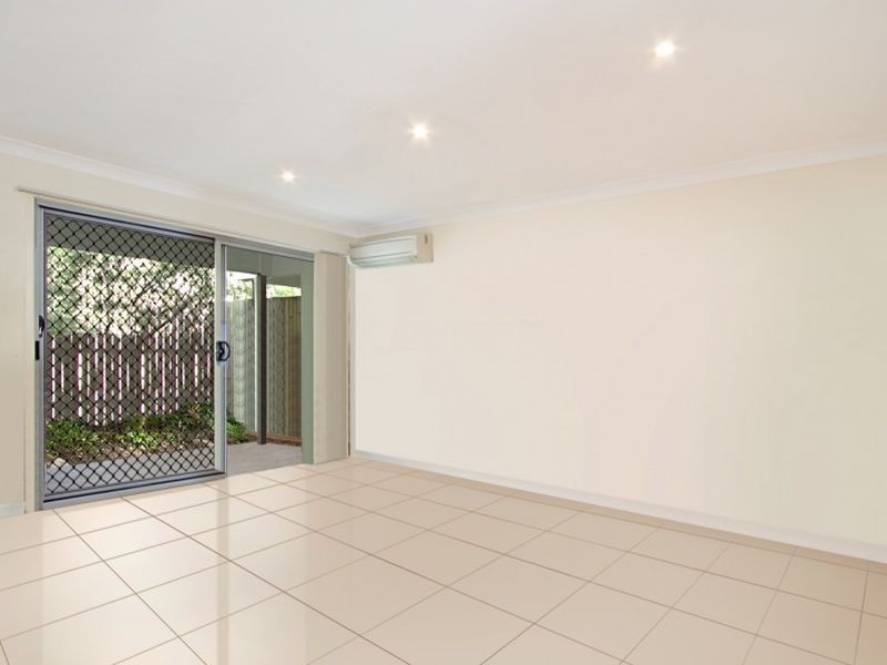 2/105 King Street, Caboolture QLD 4510