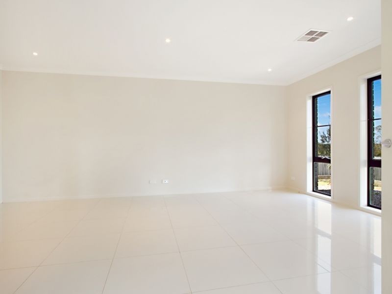 104 Tibrogargan Drive, Narangba QLD 4504