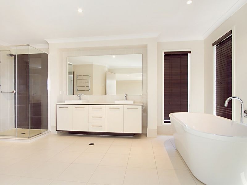 104 Tibrogargan Drive, Narangba QLD 4504