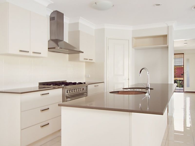 10 King Parrot Close, Narangba QLD 4504