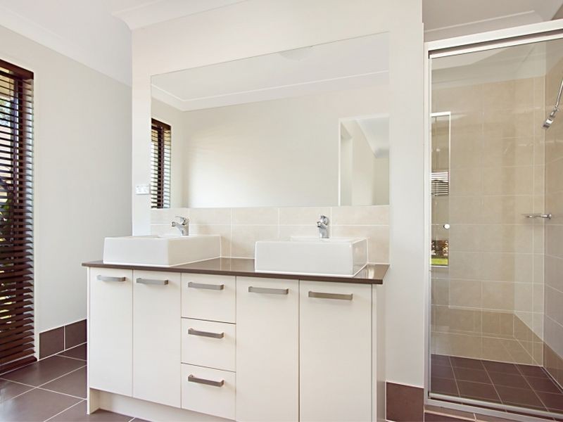 10 King Parrot Close, Narangba QLD 4504