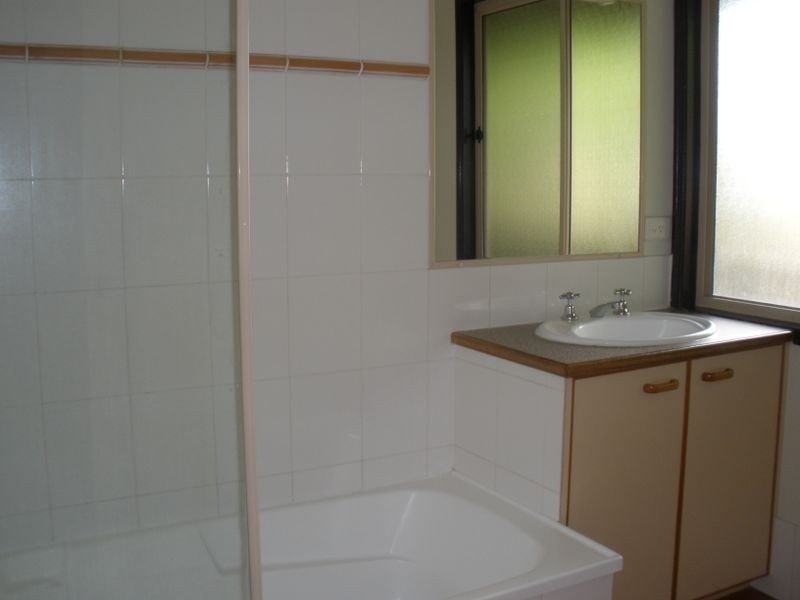 5 Coochin Avenue, Narangba QLD 4504