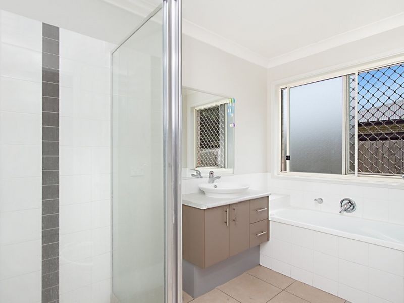 13 Belleden Drive, Bellmere QLD 4510