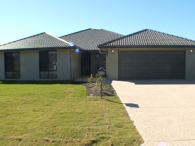 2 Maidenhair Drive, Narangba QLD 4504