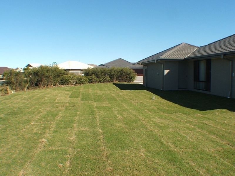 2 Maidenhair Drive, Narangba QLD 4504