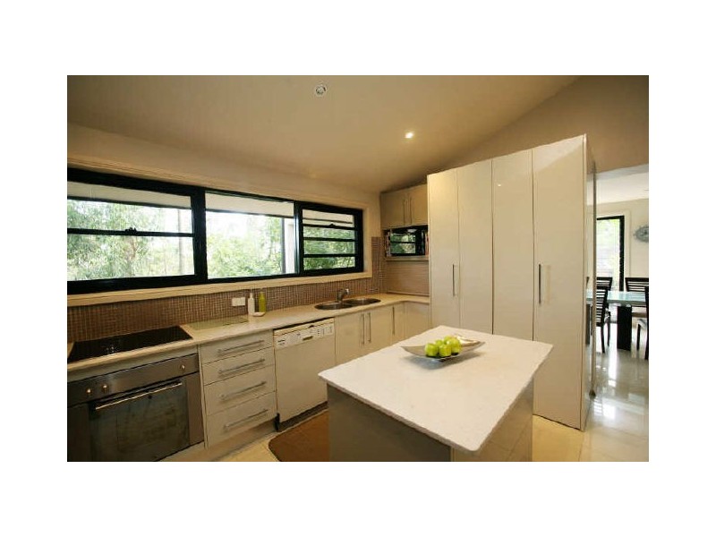 37 Bayview Street, Warners Bay NSW 2282