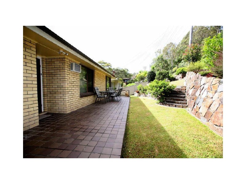 684 Macquarie Drive, Eleebana NSW 2282