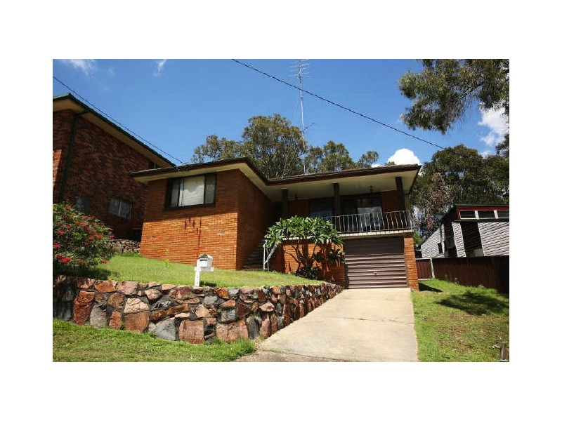 7 Roy Avenue, Bolton Point NSW 2283