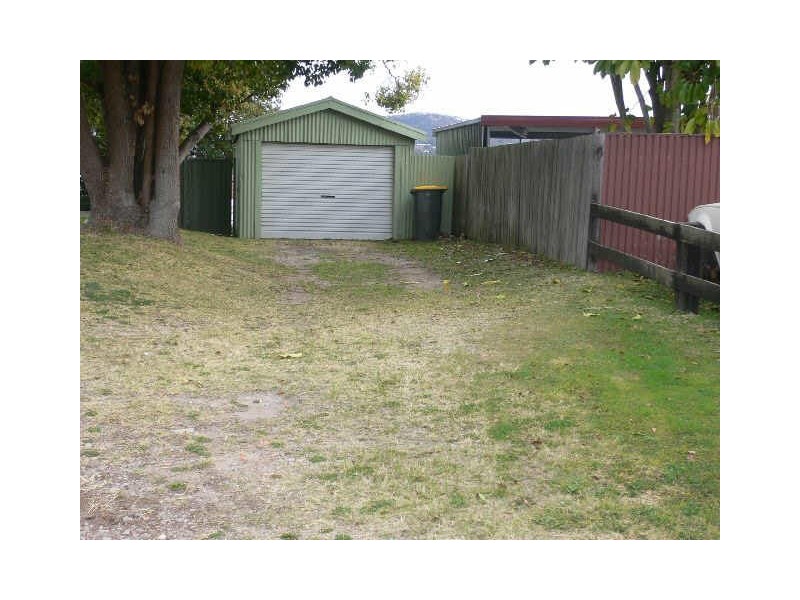 279 MAIN ROAD, Cardiff NSW 2285