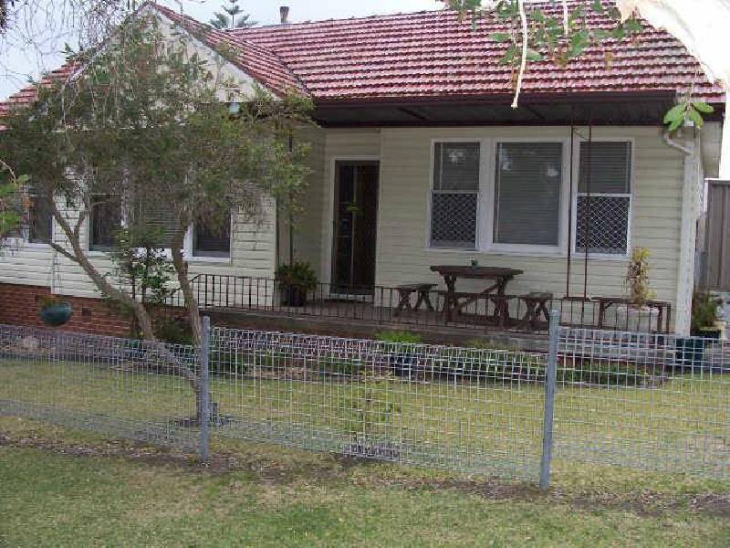 2 Percy Street, Jesmond NSW 2299