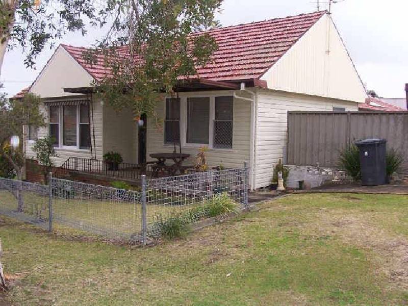 2 Percy Street, Jesmond NSW 2299