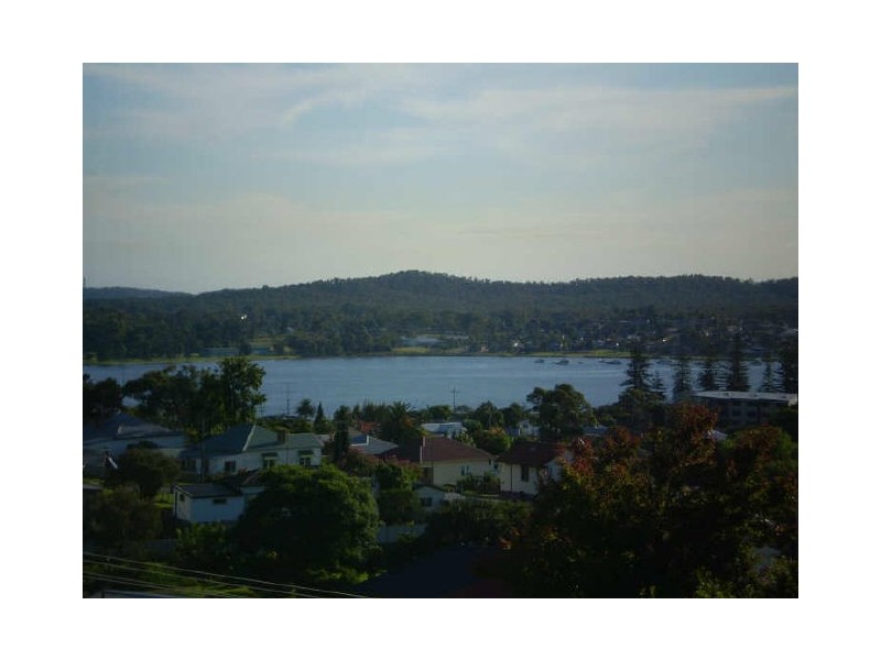 9 Hopkins Street, Speers Point NSW 2284