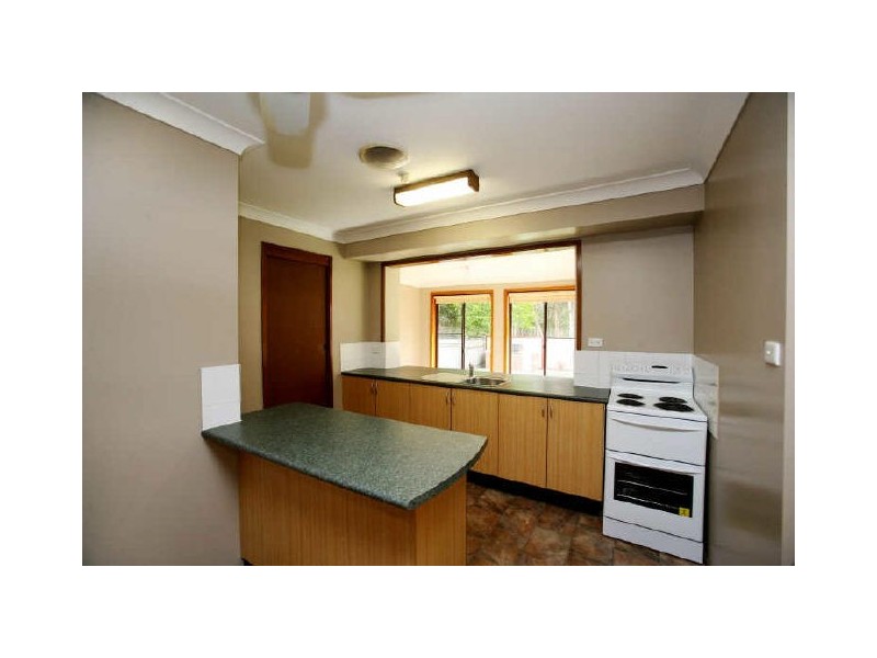2 Angela Close, Carey Bay NSW 2283