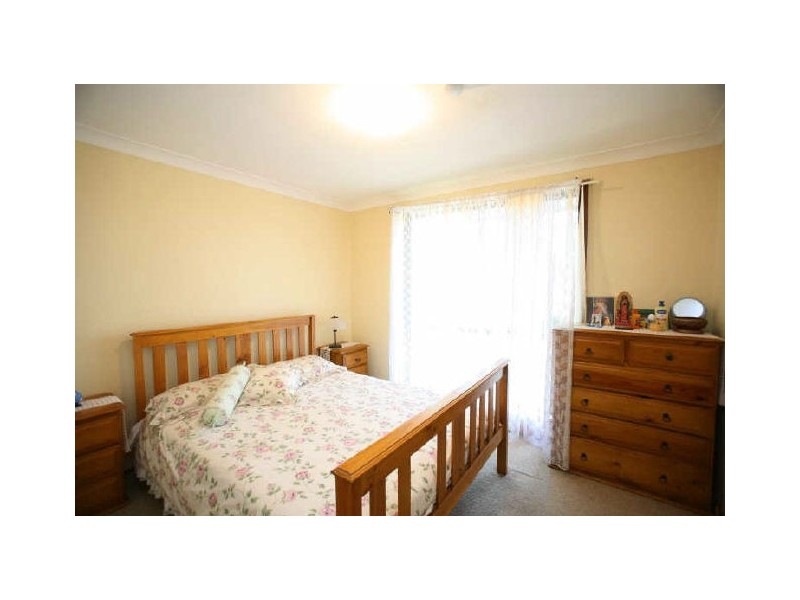 41 Kestrel Avenue, Mount Hutton NSW 2290