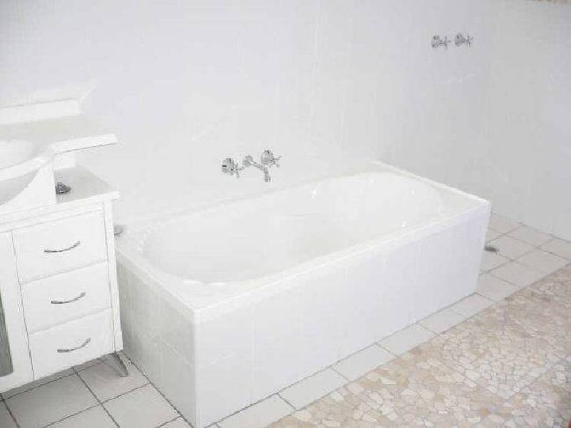 37 East Street, Warners Bay NSW 2282