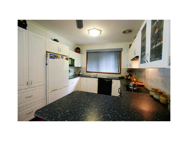 32 Cherry Road, Eleebana NSW 2282