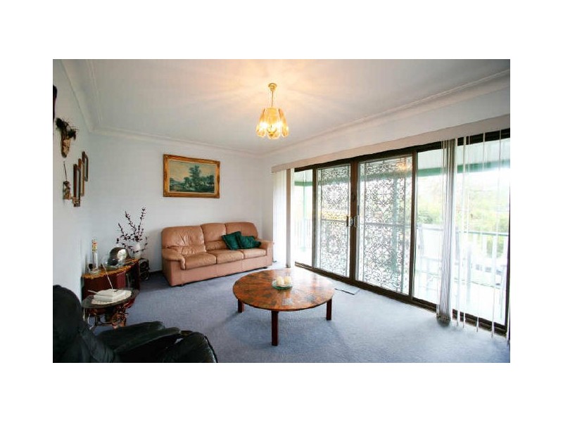 32 Cherry Road, Eleebana NSW 2282