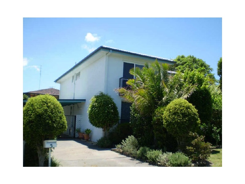 5 Mary Street, Speers Point NSW 2284