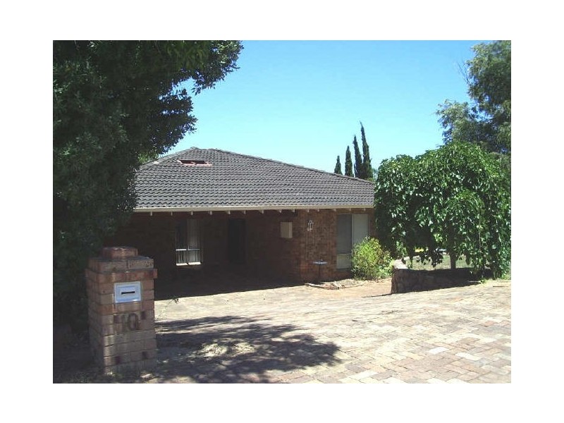 10 The Crest, Woodvale WA 6026