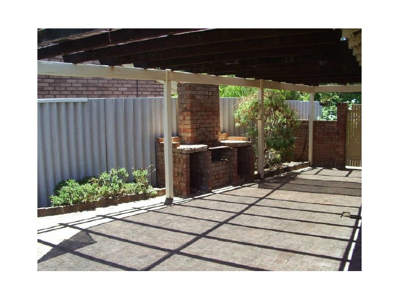 10 The Crest, Woodvale WA 6026