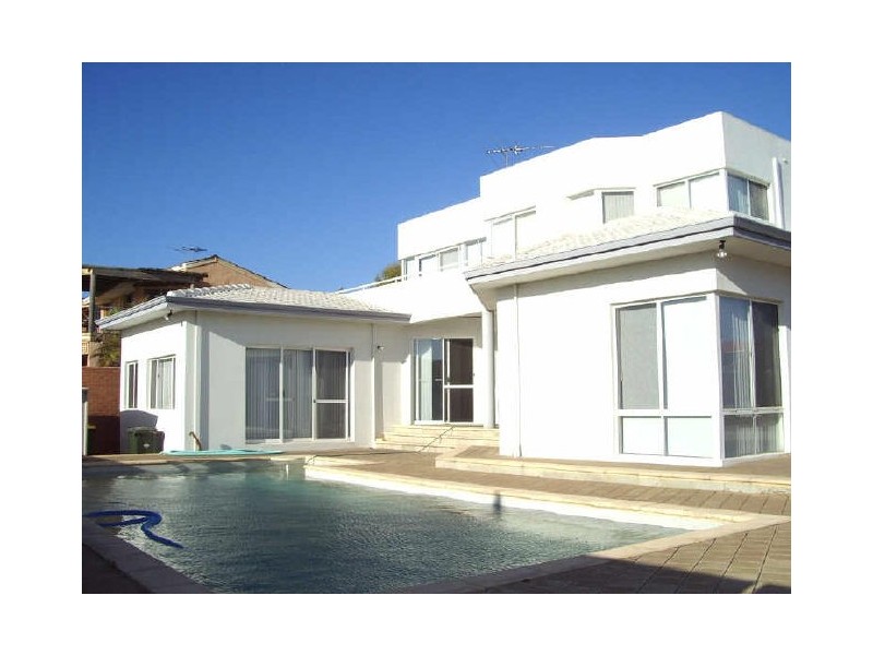 7 Reliance Close, Ocean Reef WA 6027