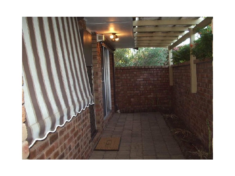 7/204 Royal Street, Yokine WA 6060