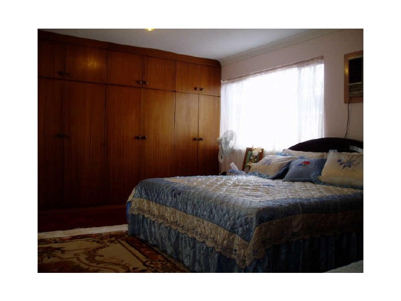 76 Casserley Avenue, Girrawheen WA 6064