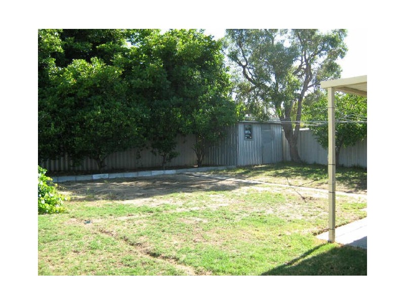 76 Casserley Avenue, Girrawheen WA 6064