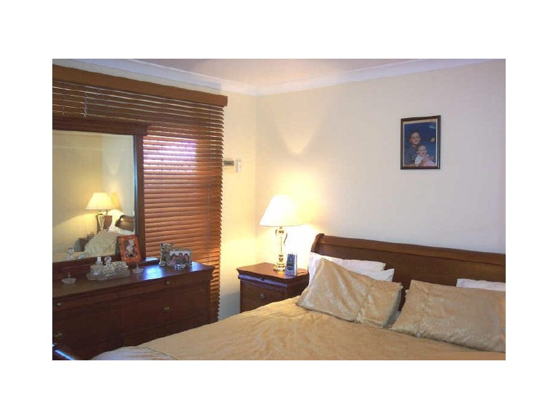 5 Masters Place, Marangaroo WA 6064