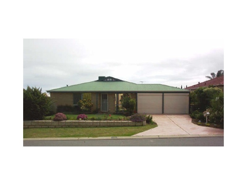 5 Masters Place, Marangaroo WA 6064