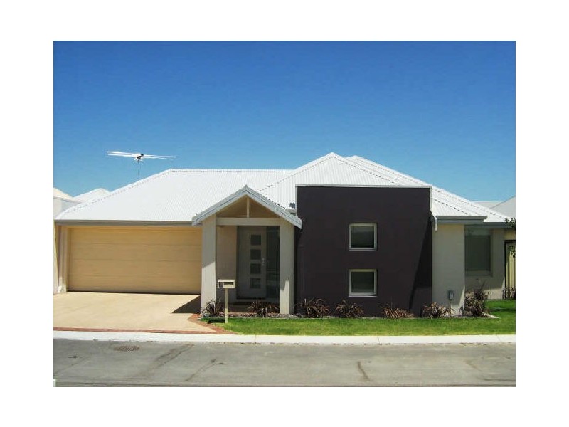 8 Tambelyn Street, Clarkson WA 6030