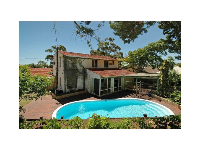 8 Celtic Place, Kallaroo WA 6025