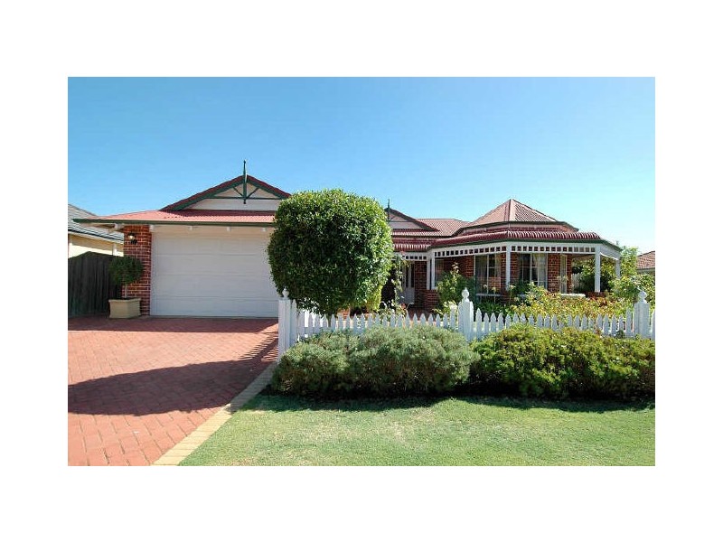 23 St Pierre Circuit, Currambine WA 6028