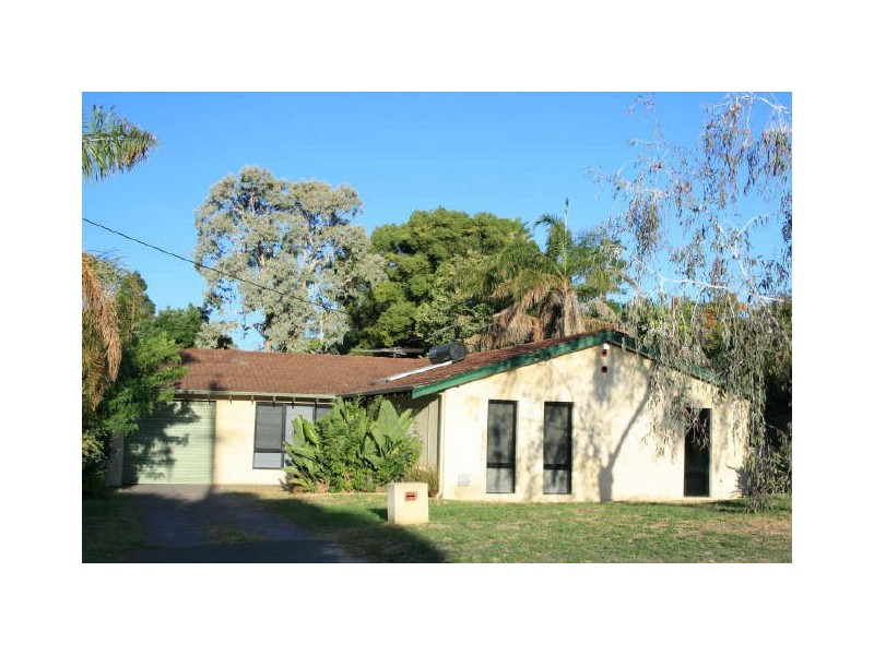 4 Beaumont Way, Greenwood WA 6024