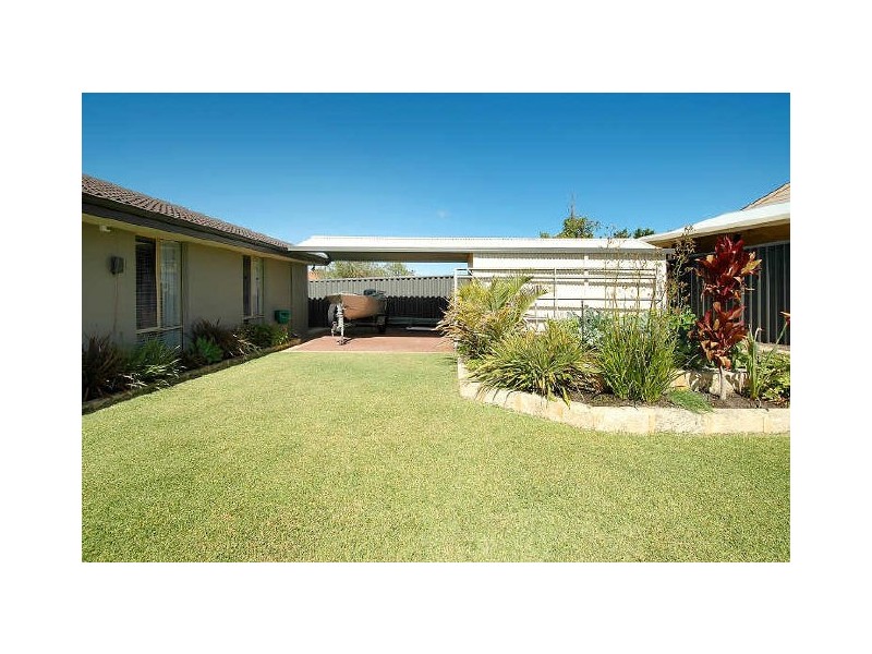 56 Fairway Circle, Connolly WA 6027