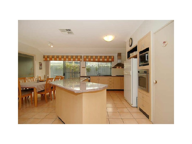 69 Montebello Avenue, Heathridge WA 6027