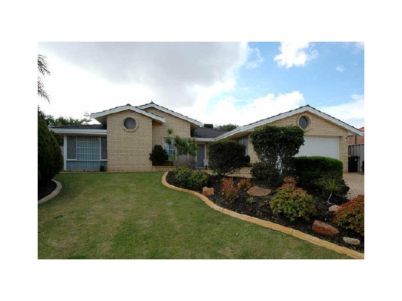 3 Majestic Place, Connolly WA 6027