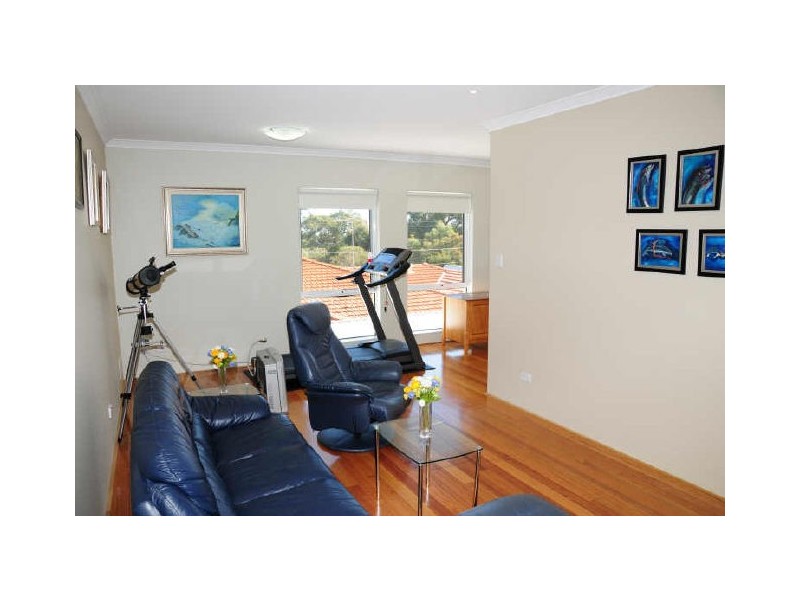 2 Williton Road, Karrinyup WA 6018