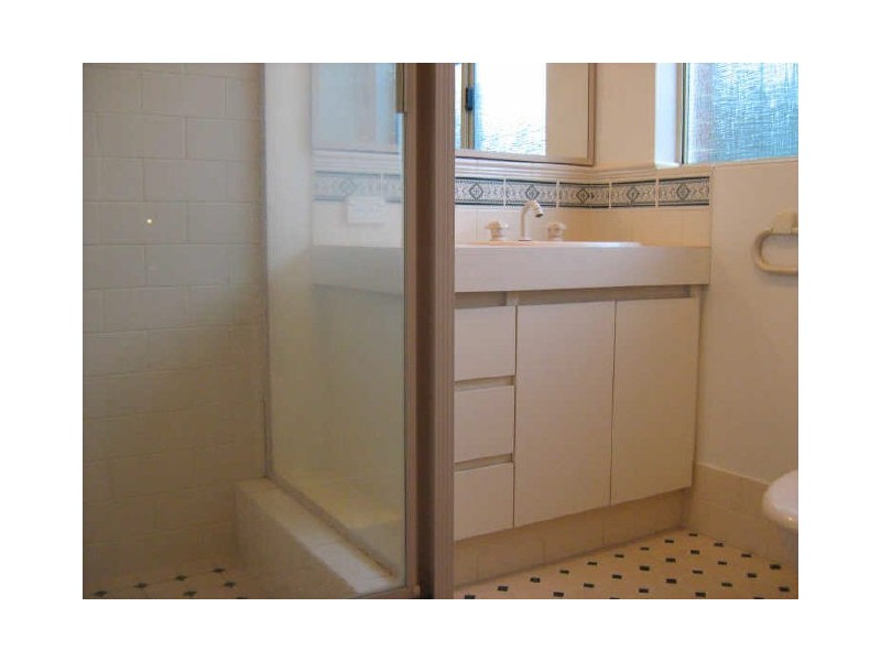 14 Tarakan Hts, Marangaroo WA 6064