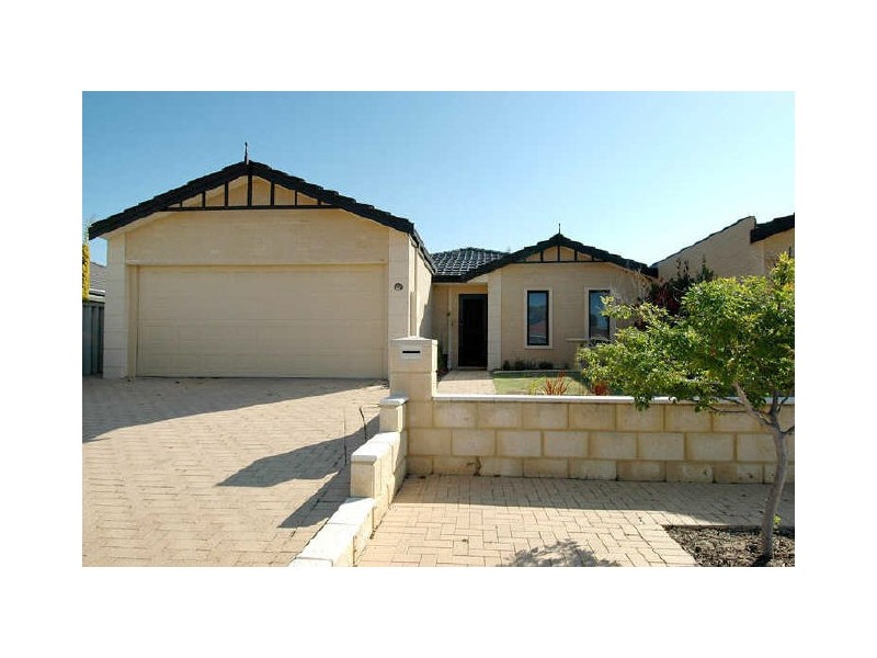 33-35 Fenchurch Street, Alexander Heights WA 6064