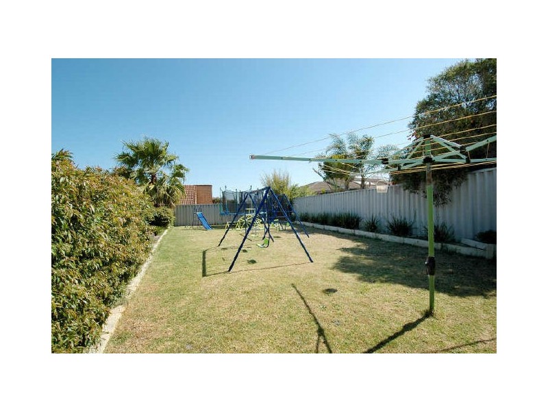 61 Highclere Blv, Marangaroo WA 6064